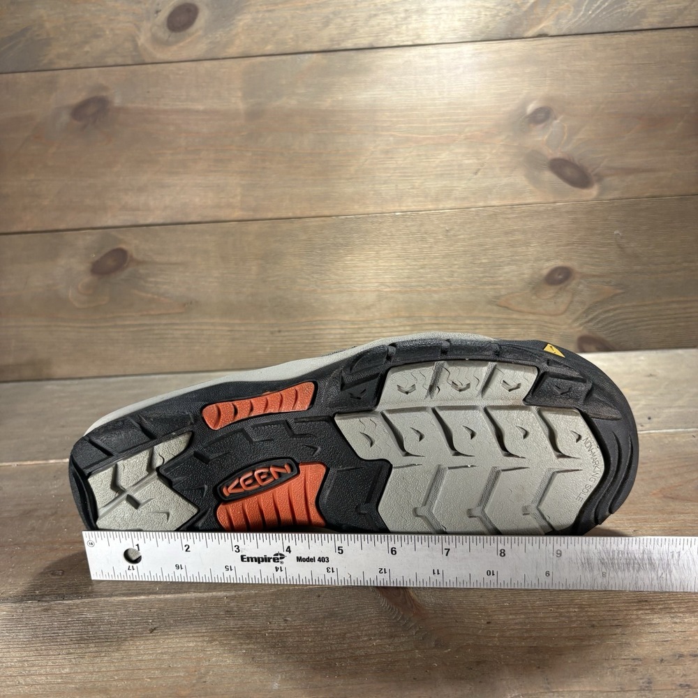 Keen Newport H2 Mens size 9.5 shoes Gray Orange waterproof Sport sandals - Picture 9 of 9